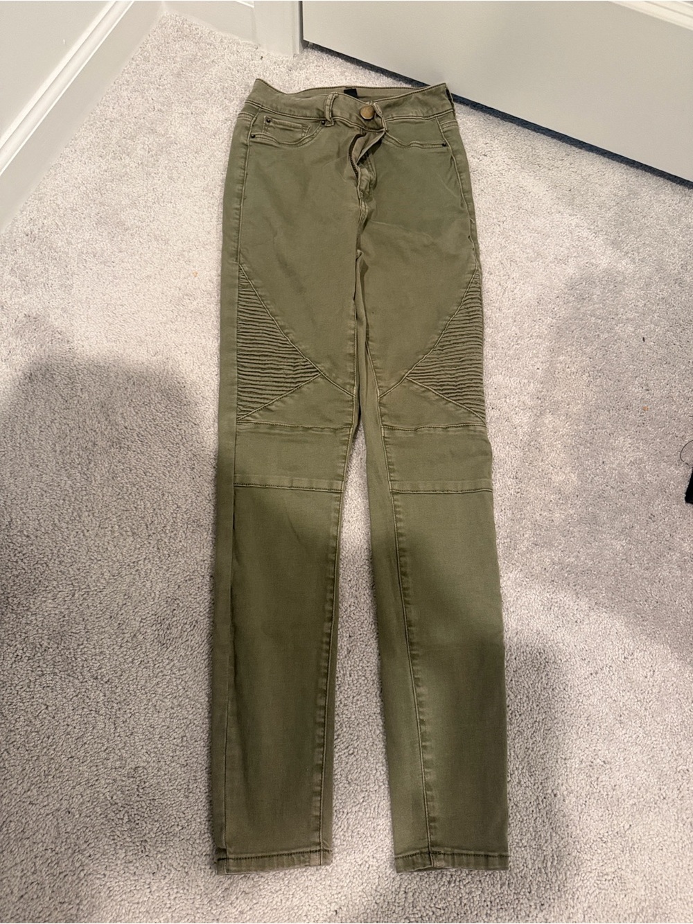 Windsor Olive Green Moto-Style Skinny Jeans